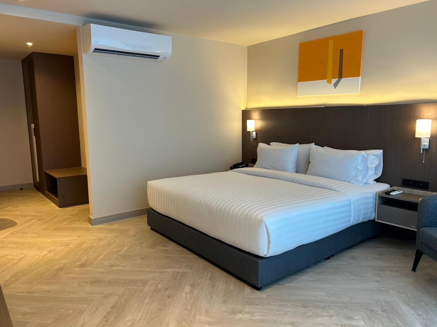 The One Cozy Living Hotel Pattaya Exterior foto