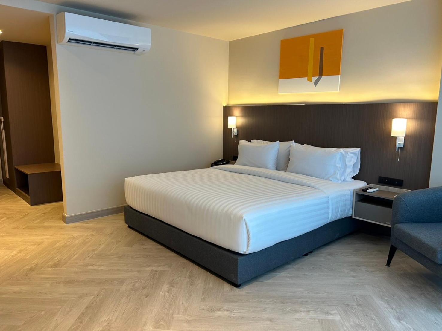 The One Cozy Living Hotel Pattaya Exterior foto