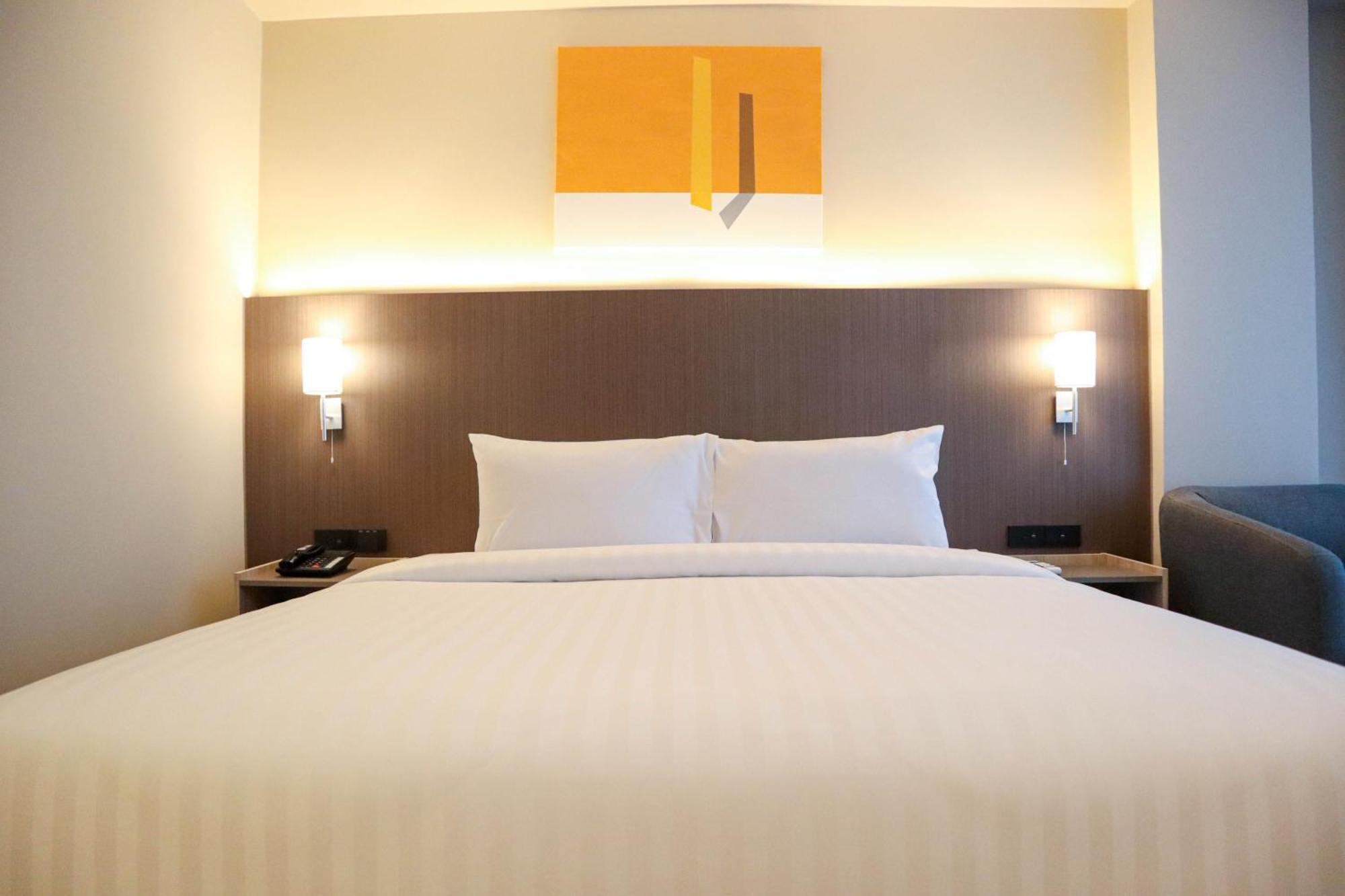 The One Cozy Living Hotel Pattaya Exterior foto