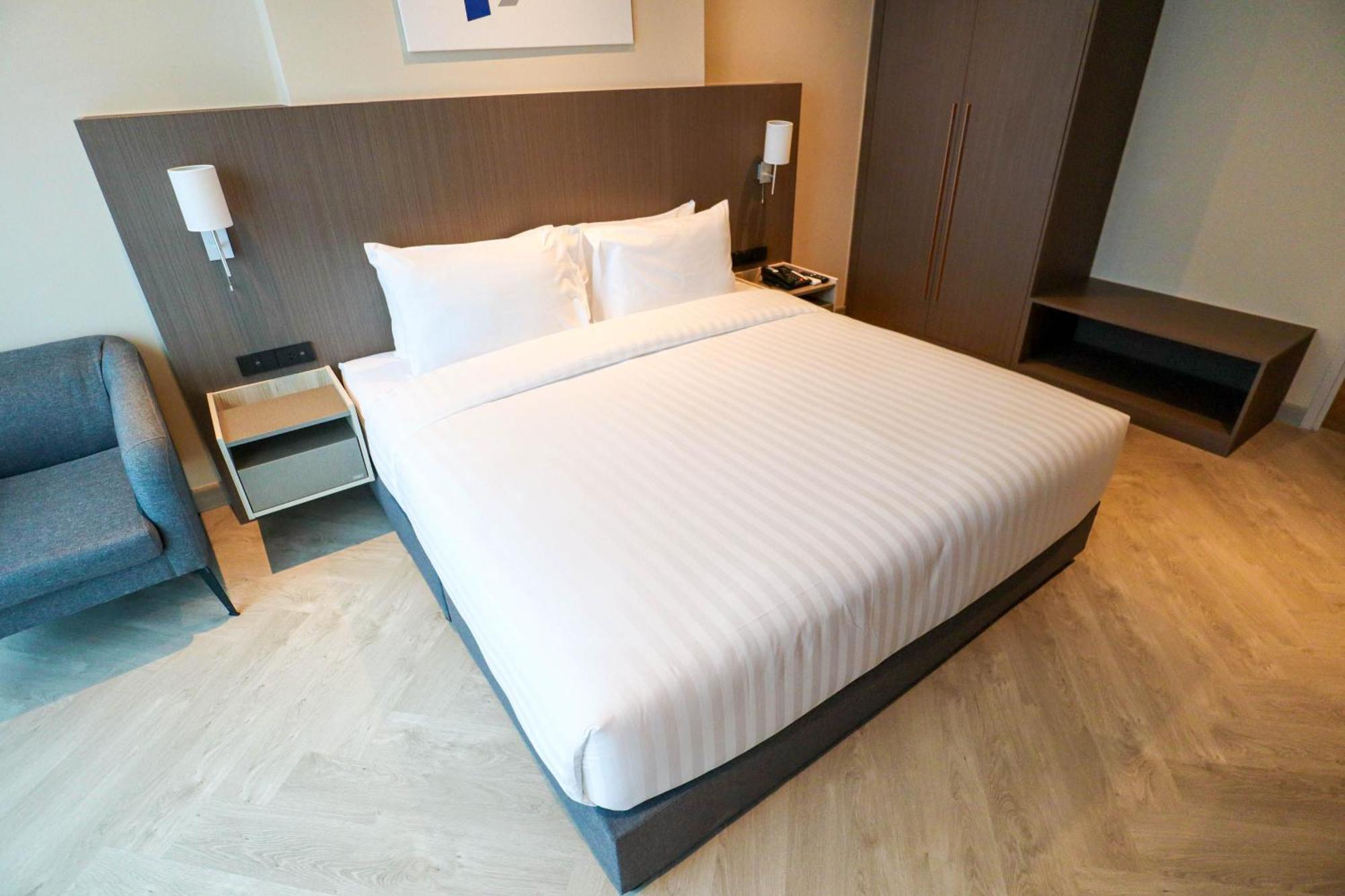 The One Cozy Living Hotel Pattaya Exterior foto