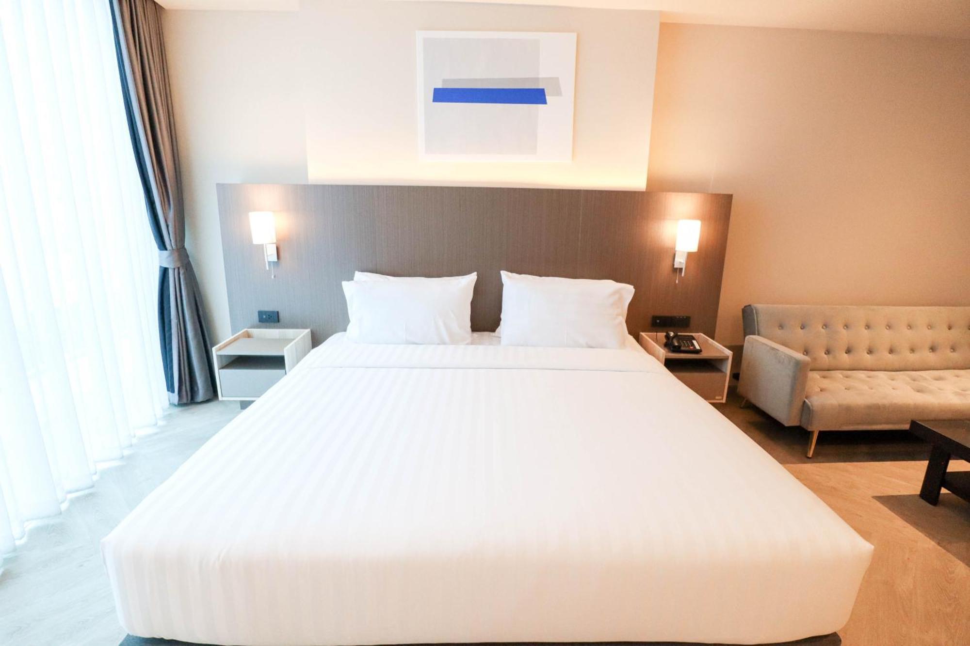 The One Cozy Living Hotel Pattaya Exterior foto