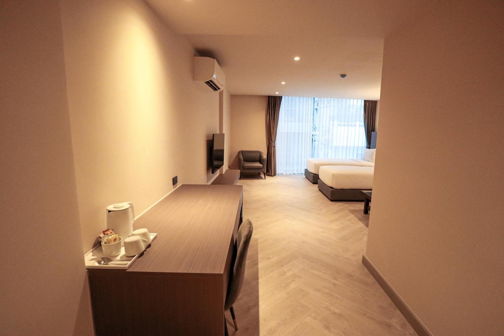 The One Cozy Living Hotel Pattaya Exterior foto